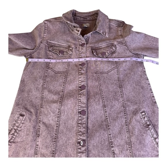 LOGO by Lori Goldstein Button Front Denim Jacket Released Hem Vintage Purple - Picture 9 of 16